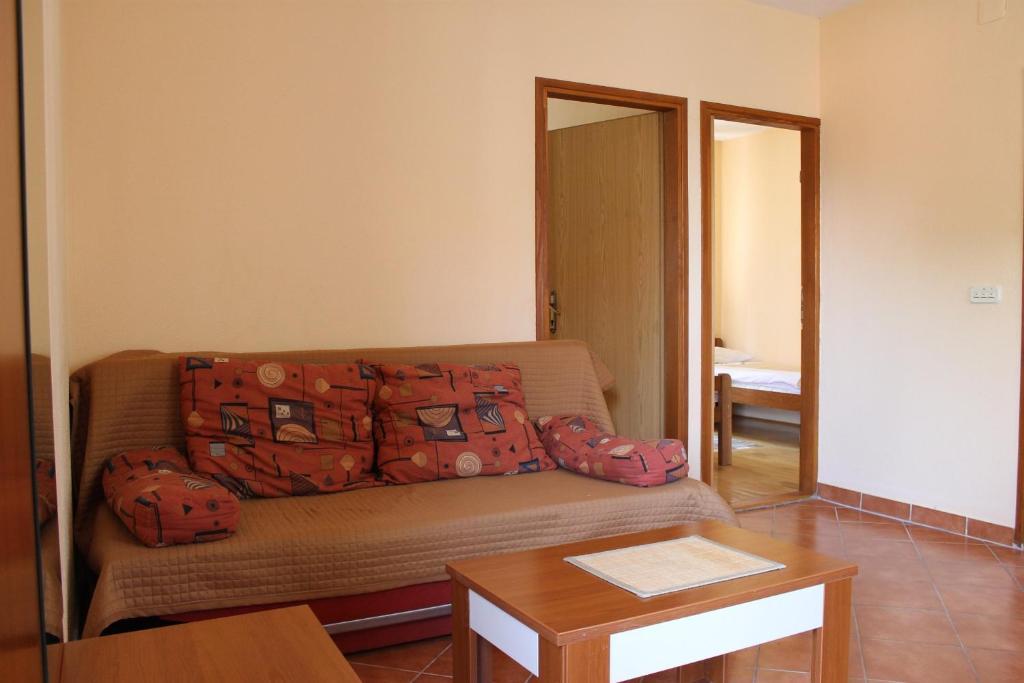 Apartments Isabela Baska  Phòng bức ảnh
